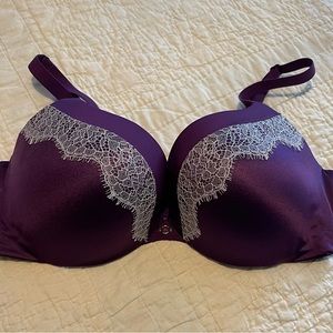 Victoria’s Secret Push Up Bra EUC